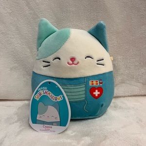 Squishmallow Cassie